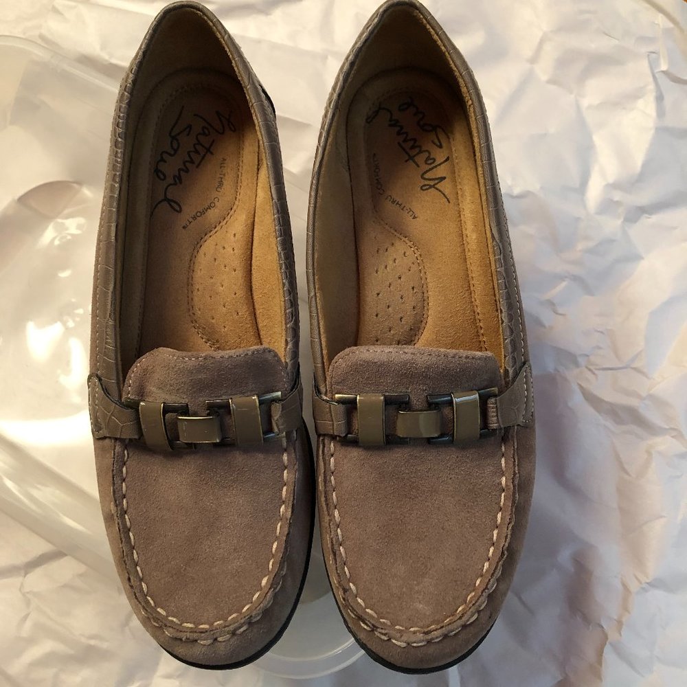 Tan Loafers NEW